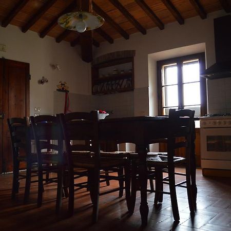 Agriturismo La Disperata San Quirico dʼOrcia Exterior foto